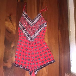 Forever 21 romper size m
